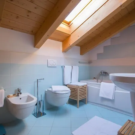 Sleeps 4 Pool Air Con Apartmán *